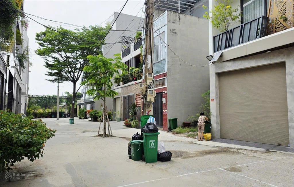 Cần bán lô đất đẹp 8.4 x 12.5m hẻm 140/40 đường vườn lài giá 8,9 tỷ
