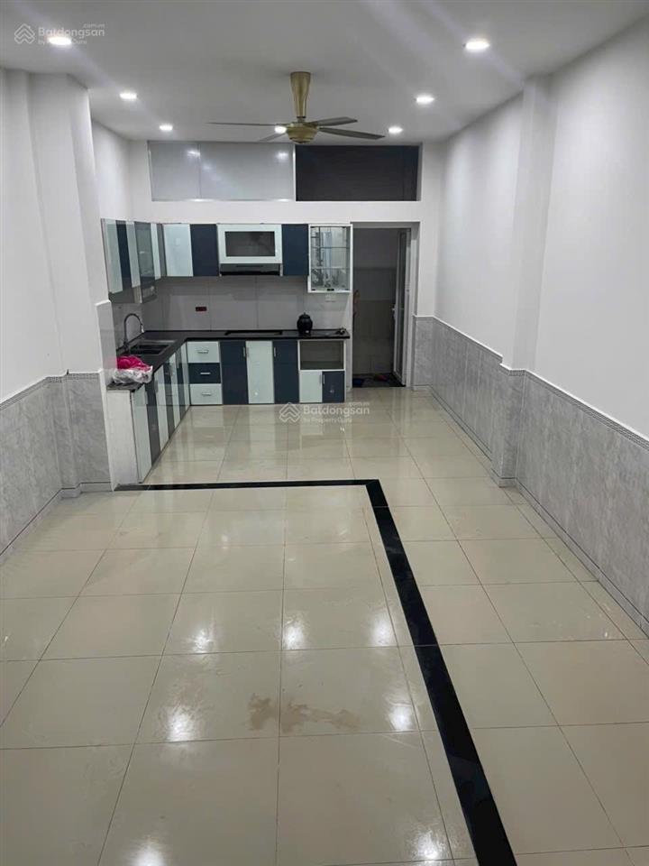 Bán nhà 1 trệt 2 lầu mặt tiền đường vườn lài giá 15.9 tỷ diện tích 4 x 38m