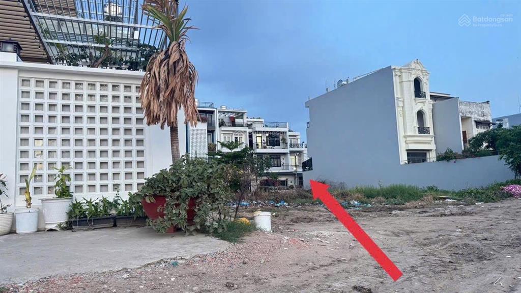 Cần bán đất mặt tiền sông vàm thuật 878m2, phường an phú đông