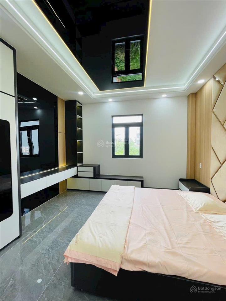 Kẹt tiền sử lý công việc nên bán gấp căn nhà tuyệt đẹp đường an phú đông 33 giá 5.690 tỷ