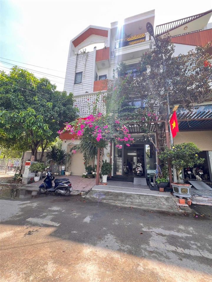 Bán nhà đẹp gần sông vàm thuật, phường an phú đông, giá 9.5 tỷ, nhà 4 tầng
