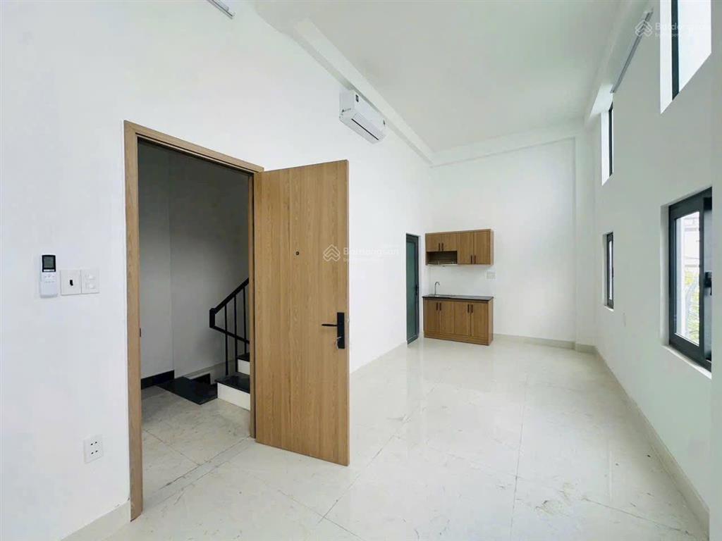 Kẹt tiền bán căn hộ mới xây thu nhập 30 triệu/tháng hẻm 140/98 đường vườn lài