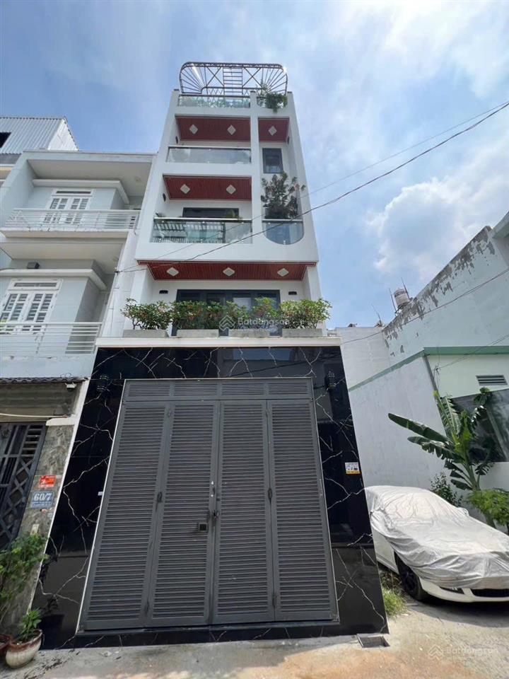 Cần bán nhà mới xây đường thạnh lộc 31 phường an phú đông giá 6,55 tỷ