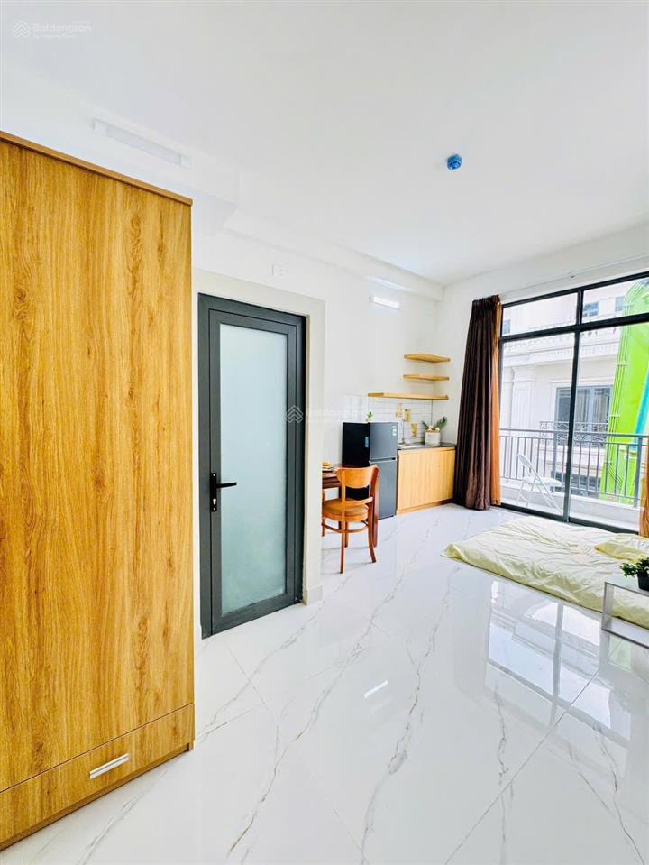 Cần bán căn hộ dịch vụ thu nhập 40 triệu/tháng hẻm 252 đường vườn lài