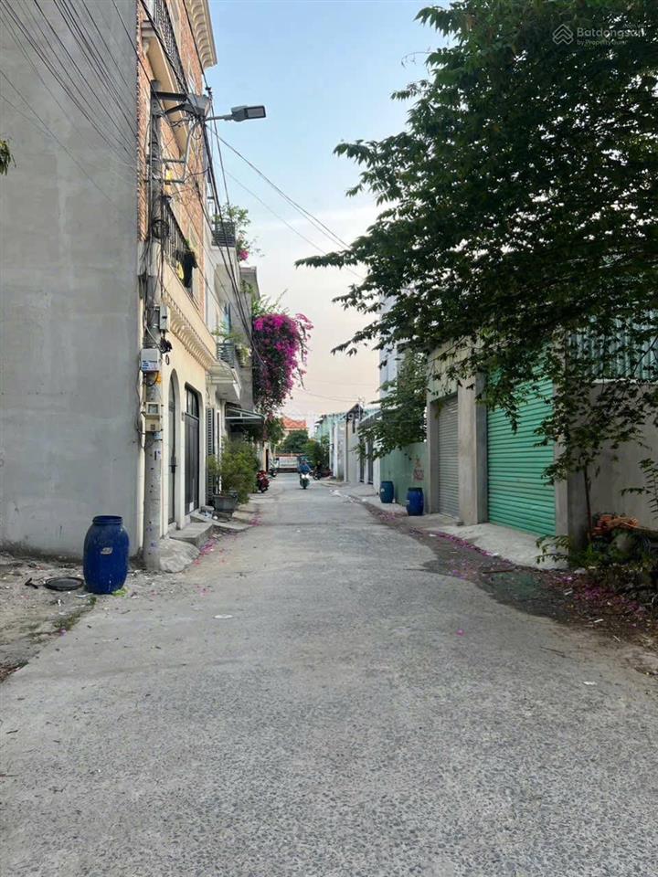 Bán đất đường an phú đông 3 vào 40m, giá 5,5 tỷ gần villa an phú đông