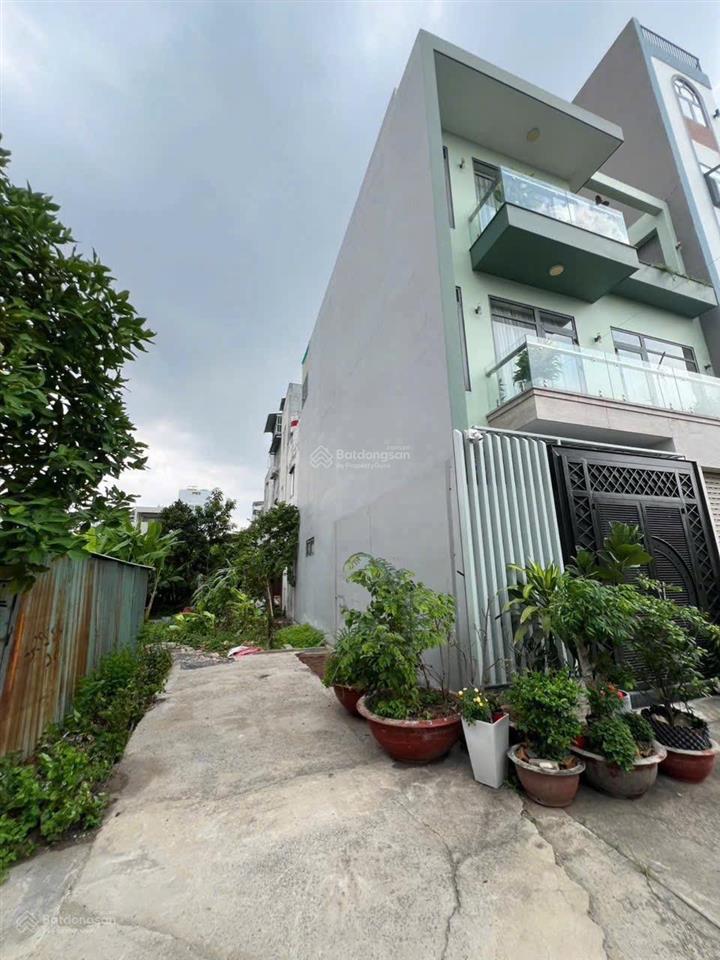 Cần bán lô đất đẹp 61,5m2, hẻm 140/98 đường vườn lài giá 5,15 tỷ