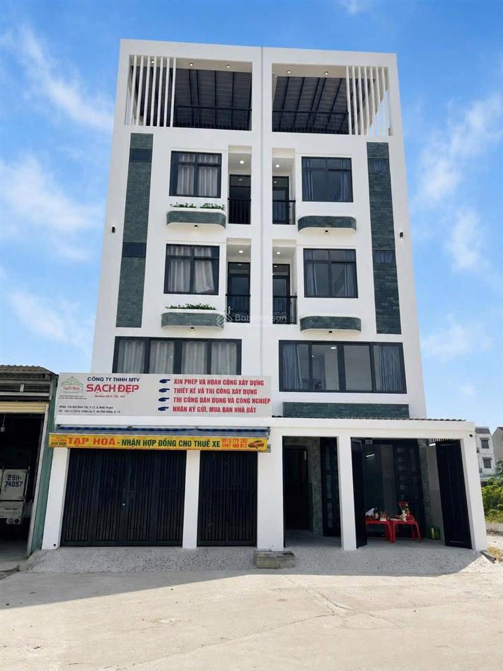 Bán căn hộ rộng đẹp hẻm 154 đường vườn lài