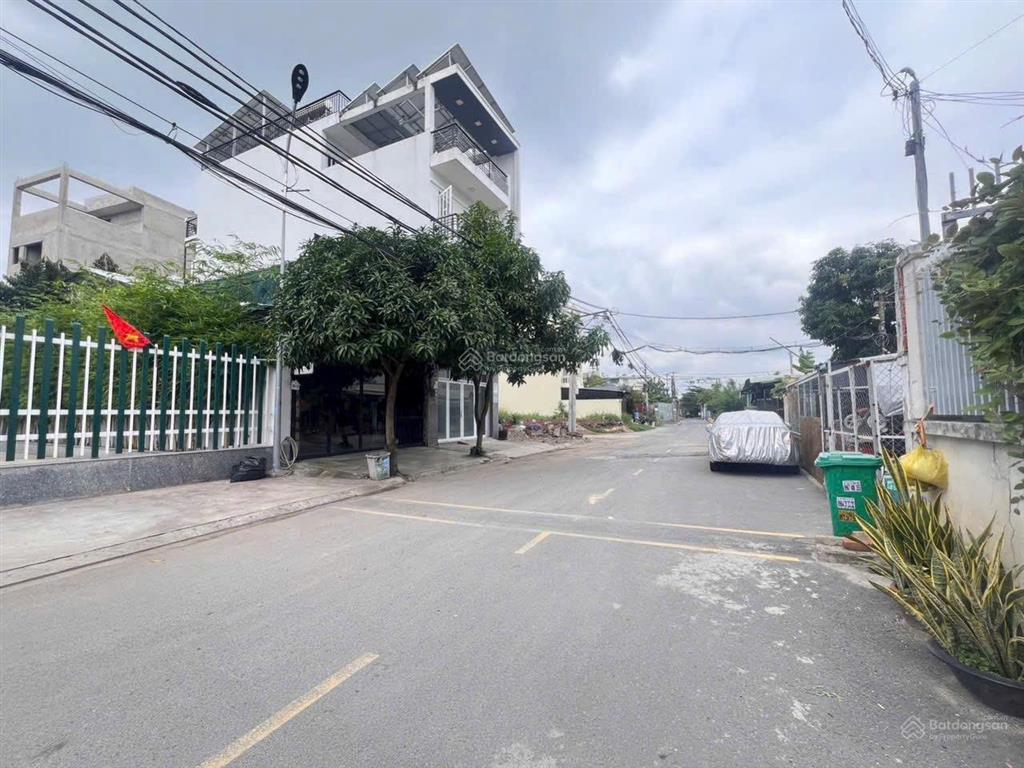 Bán đất hẻm 301 đường vườn lài, diện tích 124.9m², giá 9.5 tỷ
