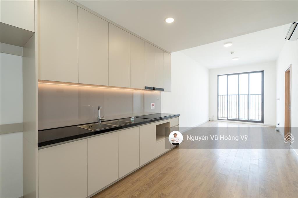Bán căn hộ 2pn picity sky park 60m2 tặng 5 năm phí quản lý.