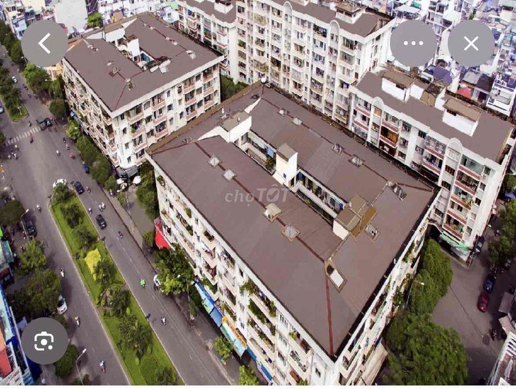 Sổ chính chủ- CC gần chợ Bà Chiểu 2pn/ 2,5tỷ/vay 75% Ở liền