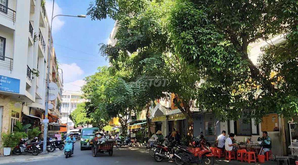Sổ chính chủ- CC gần chợ Bà Chiểu 2pn/ 2,5tỷ/vay 75% Ở liền