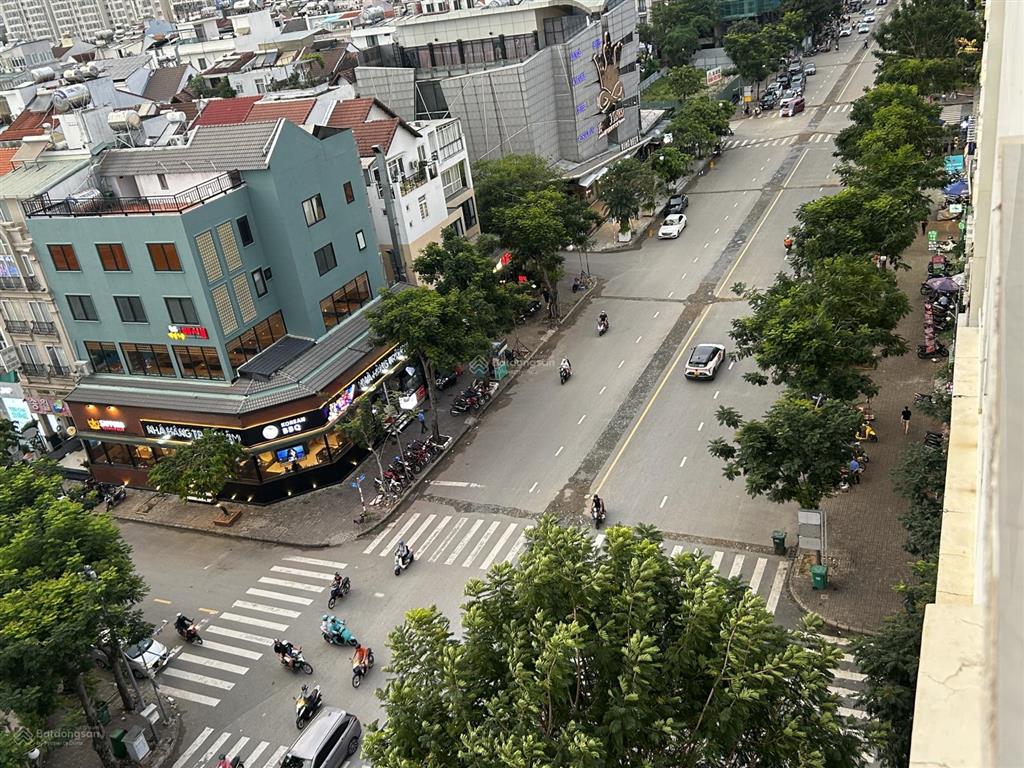 Bán cc hưng vượng 3, pmh, 3pn, view bùi đằng đoàn xem pháo hoa