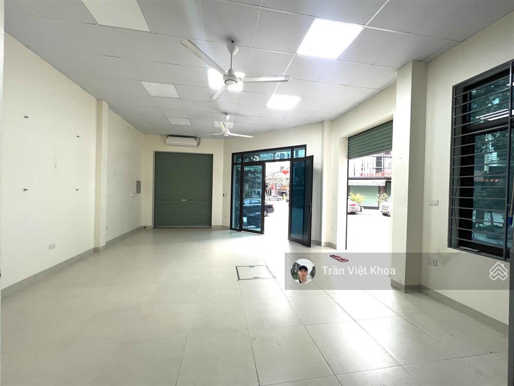 Cho thuê 2 tầng văn phòng kđt văn phú  lô góc 3 thoáng  ô tô đỗ ngày đêm giá 16 triệu