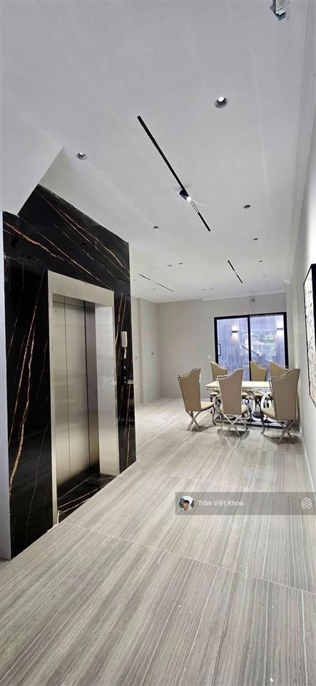 Chủ cần bán gấp chuyển việc hạ chào 2 tỷ còn hơn 23 tỷ liền kề kđt văn phú 90m 5 tầng thang máy