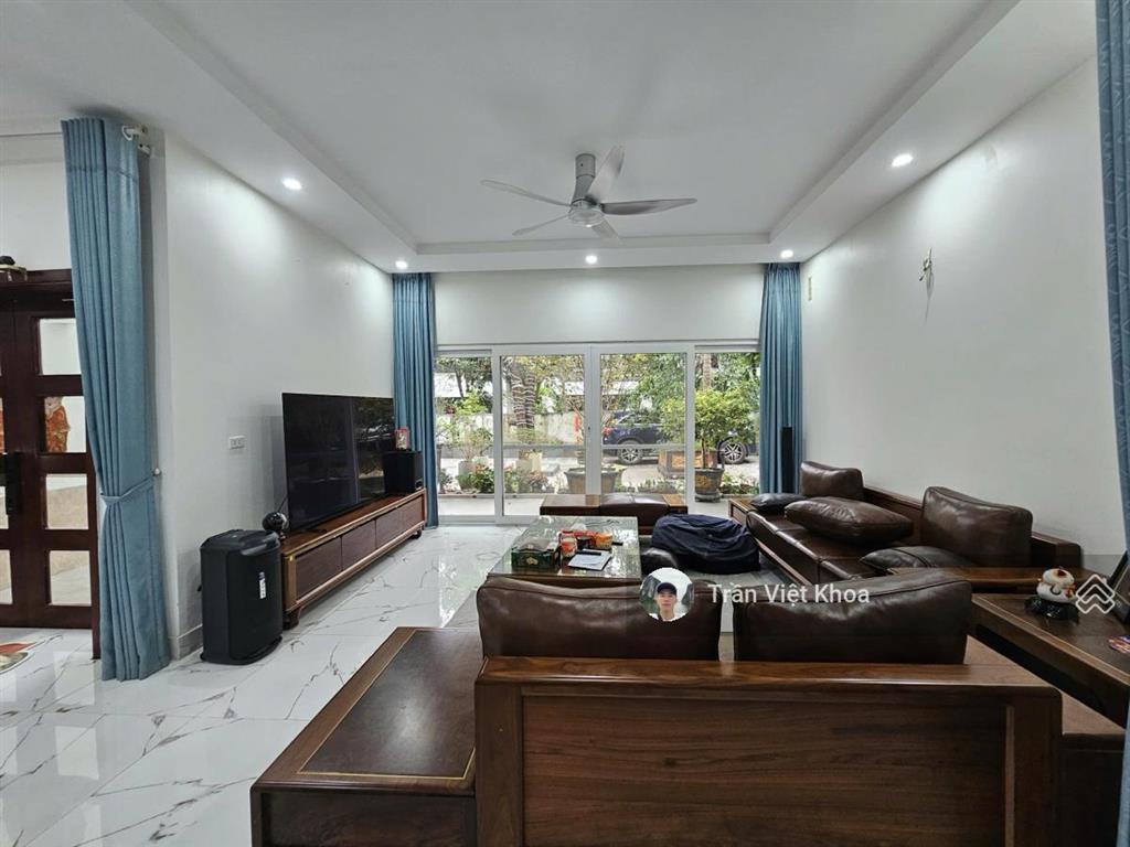 Biệt thự kđt văn phú đẳng cấp không dành cho số đông  216m | 4 tầng thang máy | giá hơn 36 tỷ
