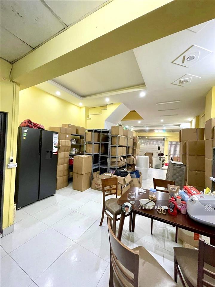 18 triệu/tháng liền kề kđt văn phú 80m2 x 5 tầng cạnh tháp đồng hồ  setup kho + văn phòng quá đẹp