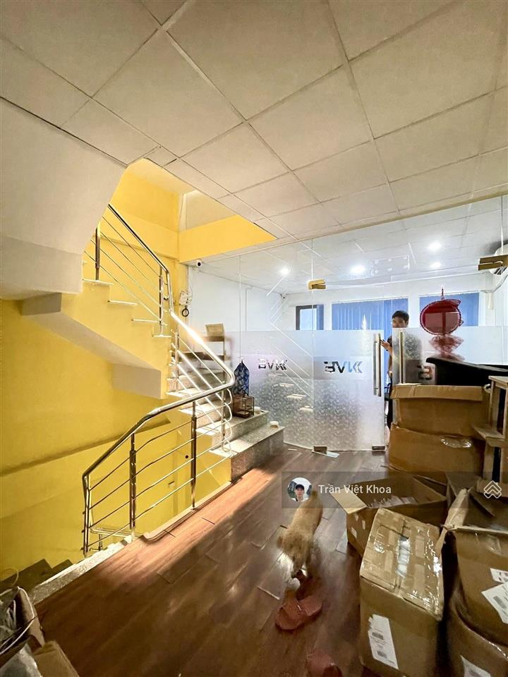 18 triệu/tháng liền kề kđt văn phú 80m2 x 5 tầng cạnh tháp đồng hồ  setup kho + văn phòng quá đẹp