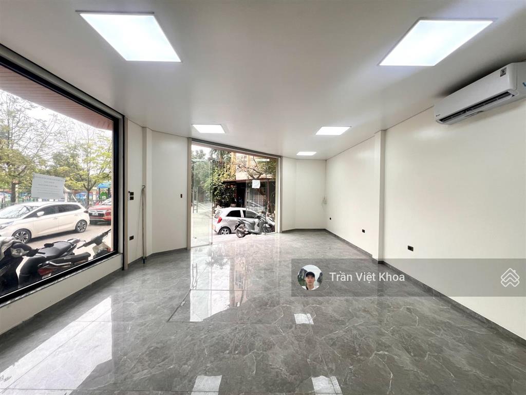 Cho thuê sàn tầng 1 liền kề lô góc 3 mặt thoáng  mặt tiền 15m  ô tô đỗ cửa 24/7 chỉ 7 triệu