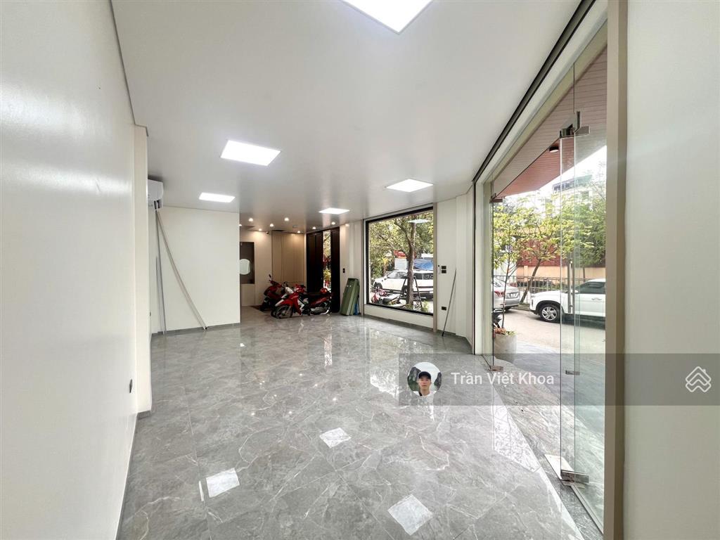 Cho thuê sàn tầng 1 liền kề lô góc 3 mặt thoáng  mặt tiền 15m  ô tô đỗ cửa 24/7 chỉ 7 triệu