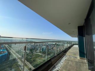 Cho thuê căn góc 4pn 3vs view sông hồng tầng cao nhà mới tinh sunshine golden river giá tốt