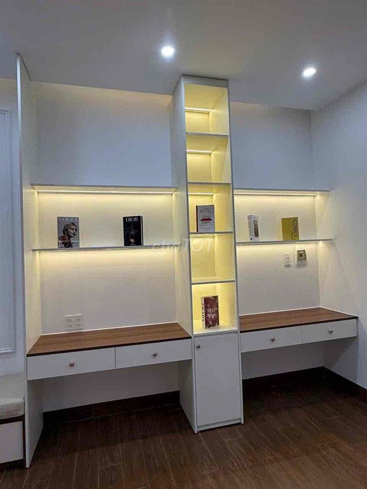 BÁN NHÀ 3 MÊ VIPS THIÊT KÊ TÂN CỔ ĐIỂN MỚI TING 4 PN