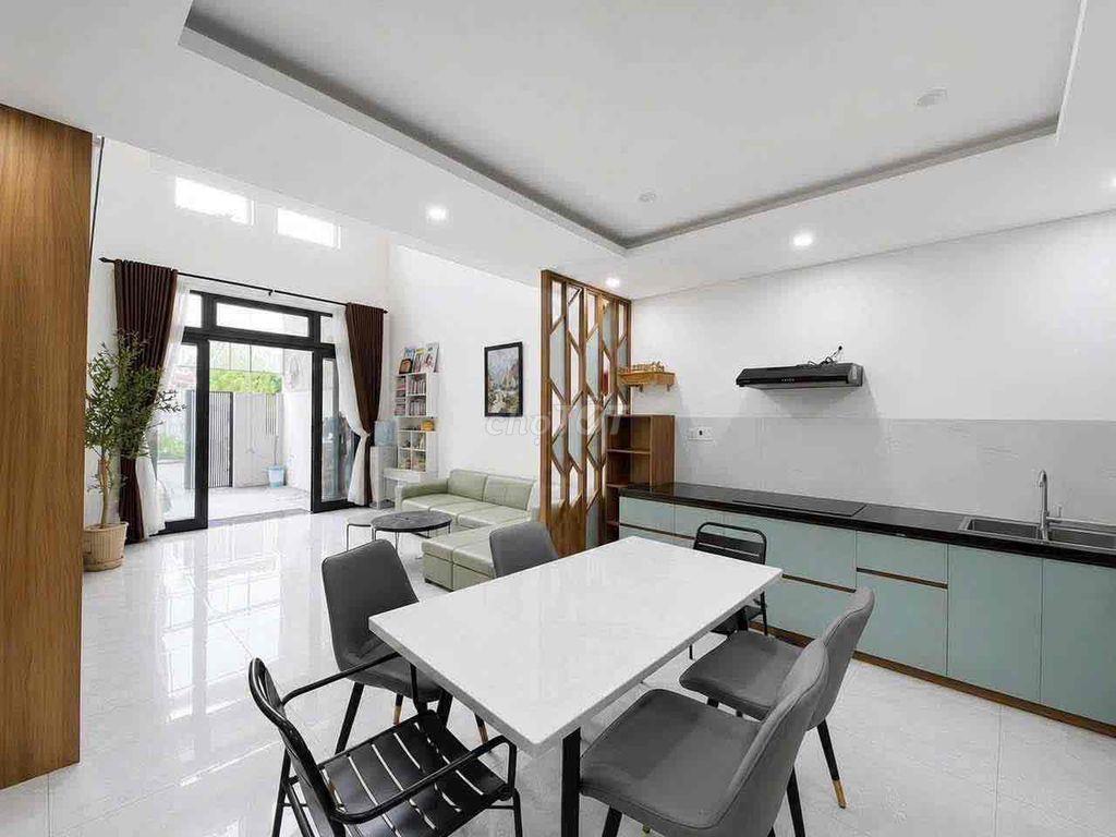 NHÀ MẶT TIỀN KHU ĐÔ THỊ SINH THÁI 3 PN 2 VỆ SINH GIÁ NGANG TIỀN ĐẤT