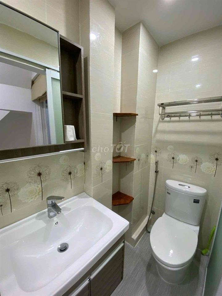 NHÀ MỚI N. THẤT XỊN, 1 TRỆT 2 LẦU SÂN THƯỢNG 2P. NGỦ 3WC Ở 2-3ng Ok