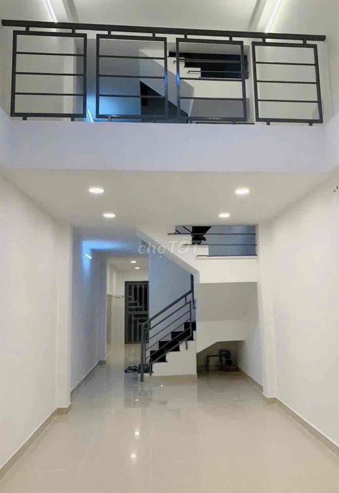 NHÀ MỚI, 2 TẦNG, SÂN THƯỢNG 🍃🍃 HẺM THOÁNG ở và Đi làm OK