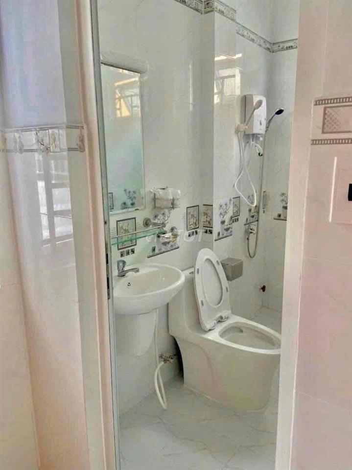 NHÀ RỘNG ĐẸP XINH, 48m2, HẺM TO THOÁNG, 1 TRỆT 1 LẦU SÂN THG CHILL🍃🍃
