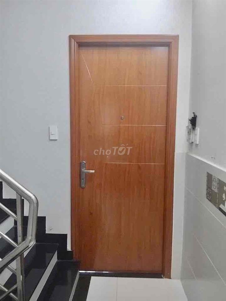NHÀ MỚI, 1 TRỆT 3L SÂN THƯỢNG CHILL 4P. NGỦ OK