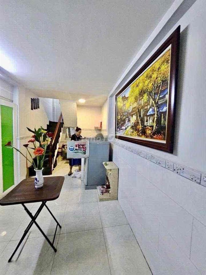 NHÀ MỚI XINH DUYÊN, 1 TRỆT 2 LẦU, 2P. NGỦ Ở 3-4ng OK