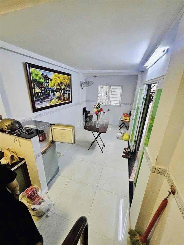 NHÀ MỚI XINH DUYÊN, 1 TRỆT 2 LẦU, 2P. NGỦ Ở 3-4ng OK