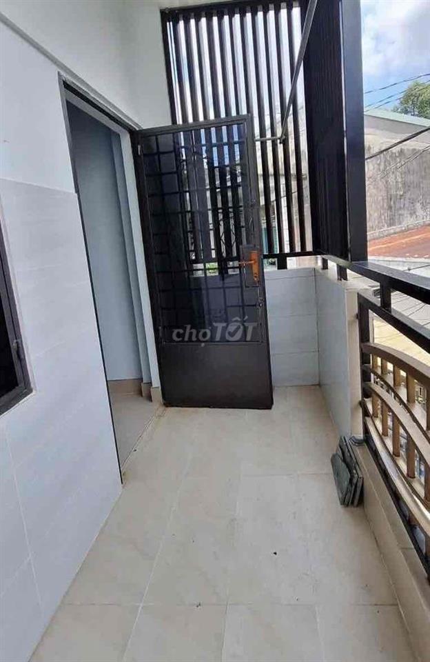 NHÀ ĐẸP, 1 TRỆT 1 LẦU + 1 LỬNG & SÂN THƯỢNG 🍃🍃 2P. NGỦ 2M. LẠNH OK