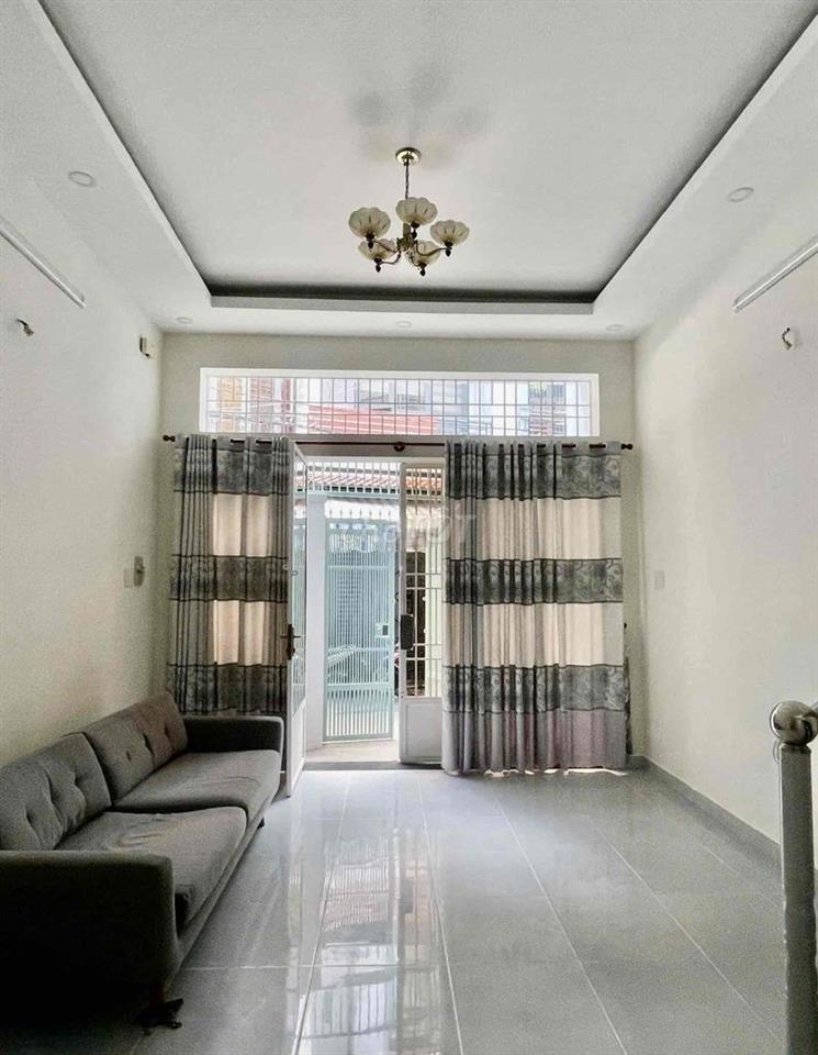 NHÀ MỚI ĐẸP, RỘNG 40m2,giá bình dân, 1 TRỆT 1L 2P. NGỦ 2WC gd 4ng Ok