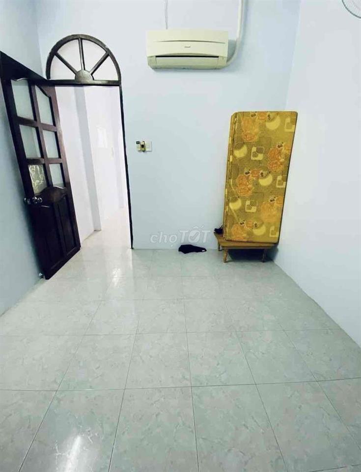 NHÀ ĐẸP, HẺM RỘNG Ok, giá bình dân, 1 TRỆT 2L 2P. NGỦ 2M. LẠNH Ok