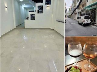 NHÀ RỘNG VỊ TRÍ ĐẸP, 1 TRỆT 2L SÂN THƯỢNG, 3P. NGỦ OK