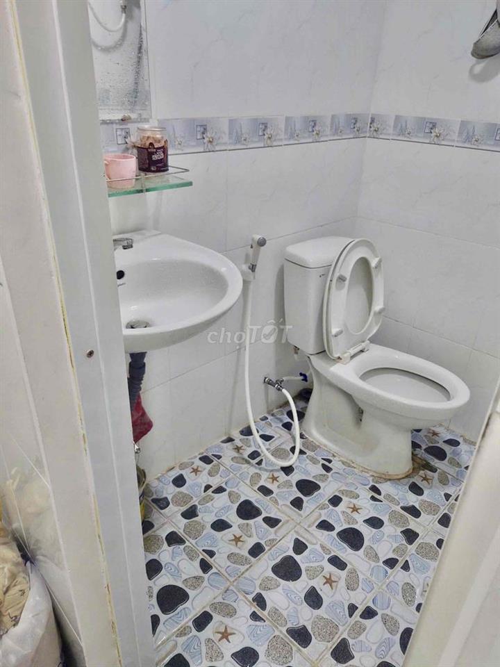 NHÀ MỚI NHỎ XINH, giá bình dân, 1 TRỆT 1 LẦU, ở 2Ng & đi làm OK nha