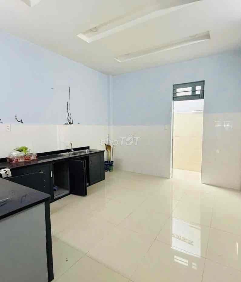 NHÀ RỘNG MỚI, giá bình dân, 1 TRỆT 2 LẦU, SÂN PHƠI, 3P. NGỦ OK 🫰🫰