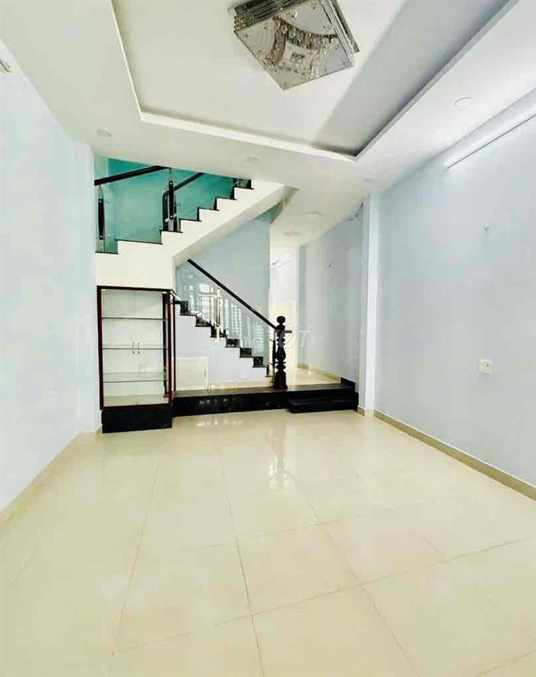 NHÀ RỘNG MỚI, giá bình dân, 1 TRỆT 2 LẦU, SÂN PHƠI, 3P. NGỦ OK 🫰🫰
