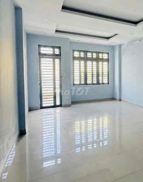 NHÀ RỘNG MỚI, giá bình dân, 1 TRỆT 2 LẦU, SÂN PHƠI, 3P. NGỦ OK 🫰🫰