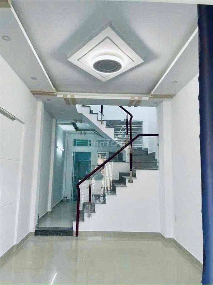 NHÀ MỚI XINH, GẦN THỊ NGHÈ, Q1, 1 TRỆT 1L 2P. NGỦ M.LẠNH ở & đi làm OK