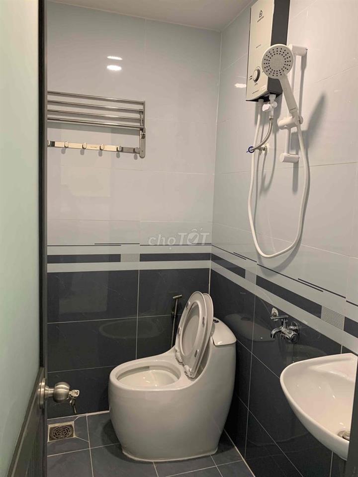NHÀ MỚI XỊN, HẺM XE HƠI, 1 TRỆT 2L SÂN THƯỢNG 3P. NGỦ, N.THẤT MỚI OK