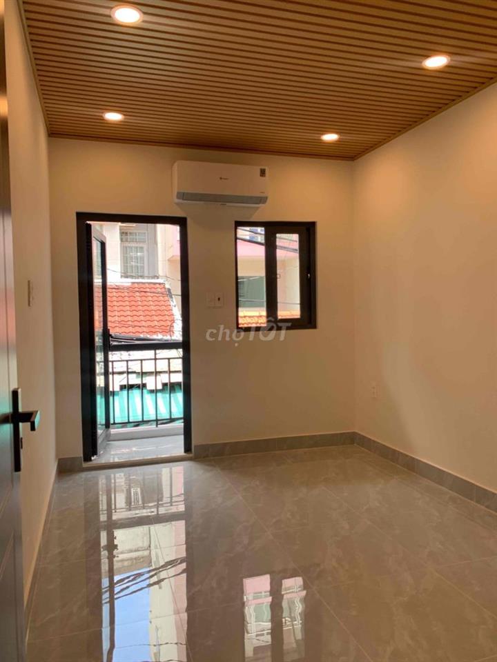 NHÀ MỚI XỊN, HẺM XE HƠI, 1 TRỆT 2L SÂN THƯỢNG 3P. NGỦ, N.THẤT MỚI OK