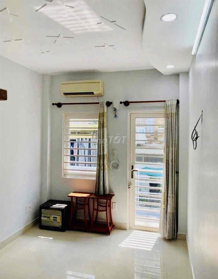NHÀ MỚI RỘNG, gần chợ BÀ CHIỂU, PDLuu & Q1, 1 TRỆT 1 LẦU, ở & lv OK