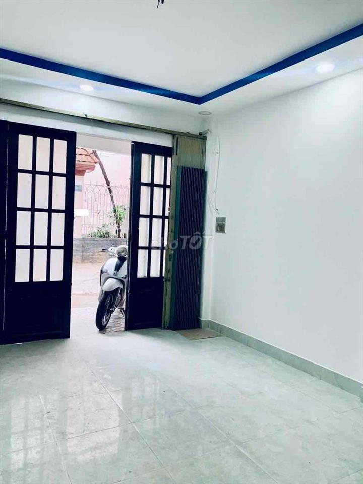 NHÀ RỘNG XINH, giá Tốt Bình dân PHÚ NHUẬN, 50m2, 1TRỆT 1L 2P. NGỦ OK