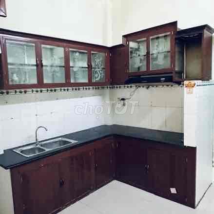 NHÀ RỘNG XINH, giá Bình Dân, DT 36m2, 1 TRỆT 1 LẦU, 1P. NGỦ + P. phụ