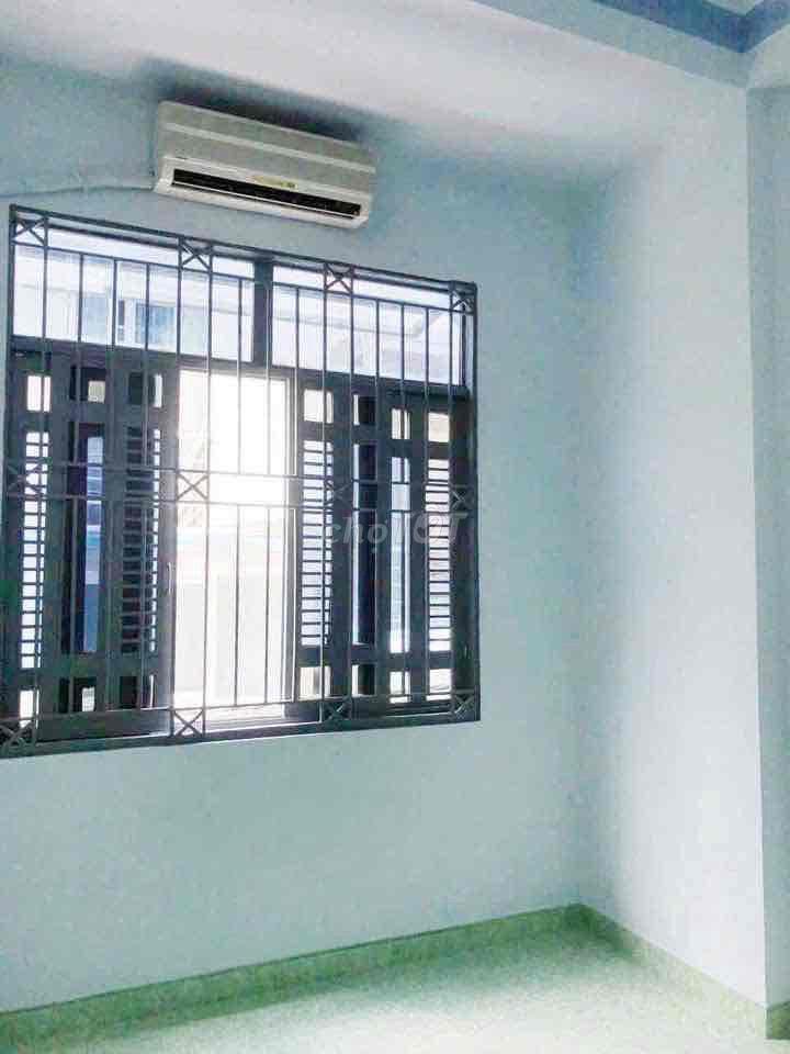 NHÀ GIÁ BÌNH DÂN - HẺM XE HƠI KD ONLINE, 1 TRỆT 2 LẦU, 2P. NGỦ OK