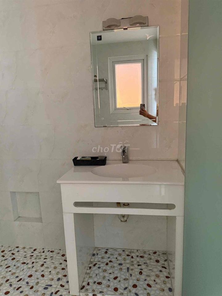 Cho thuê nhà nguyên căn khu Tên Lửa vừa ở vừa kinh doanh
