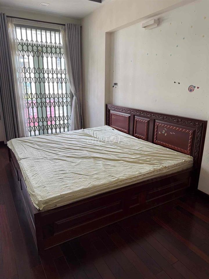 Cho thuê nhà nguyên căn khu Tên Lửa vừa ở vừa kinh doanh