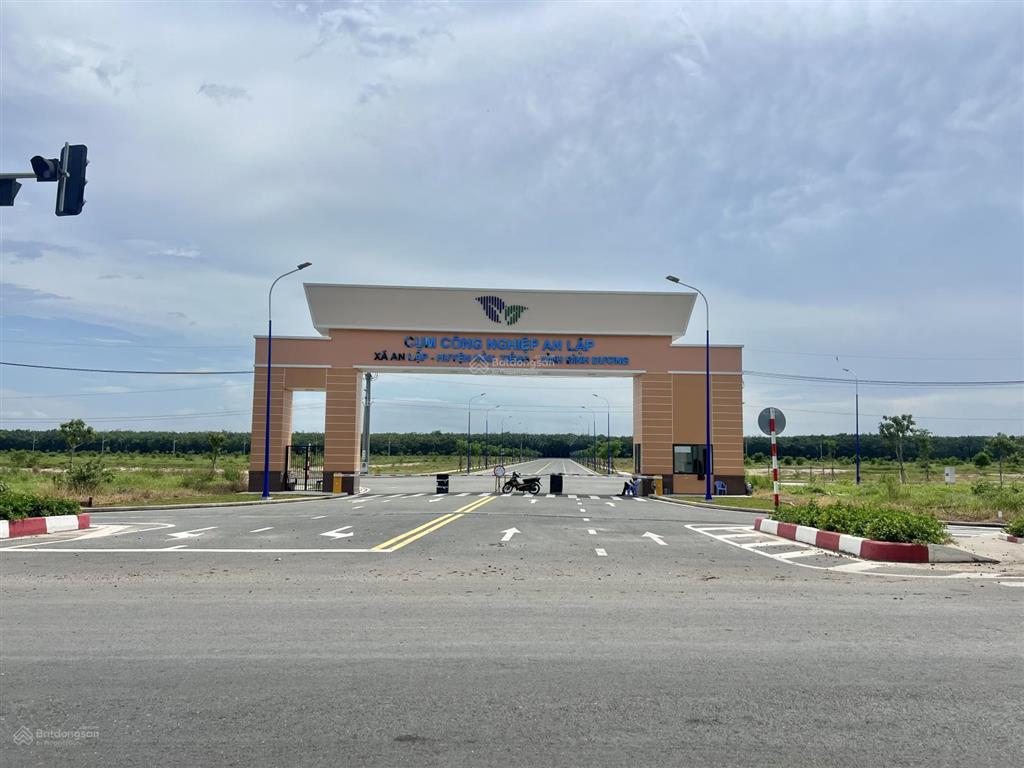 Đất skc đóng tiền thuế 1 lần diện tích 44.000m2 giá chỉ 1.3tr/m2 sát cụm công nghiệp an lập bd